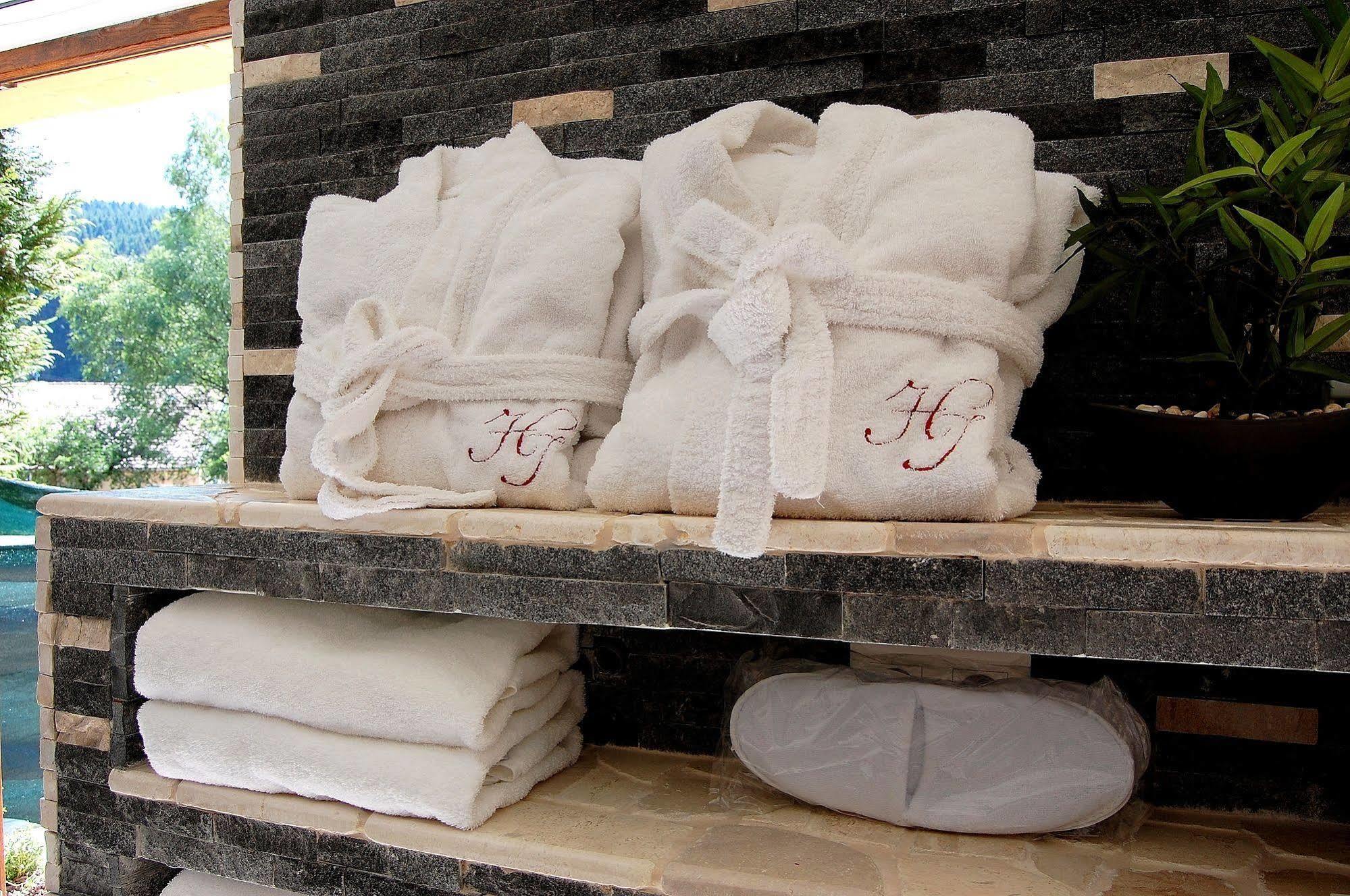Domaine Du Haut Jardin Hotel & Chalets Spa Prive Rehaupal Exterior photo